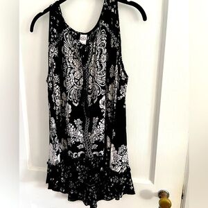 Bila Women's Sleeveless Tank Top Crochet Black and White Boho Y2K India Sz L